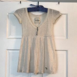 Abercrombie & Fitch cream top